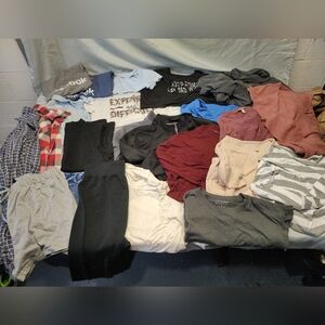 Women's Size Large Bundle